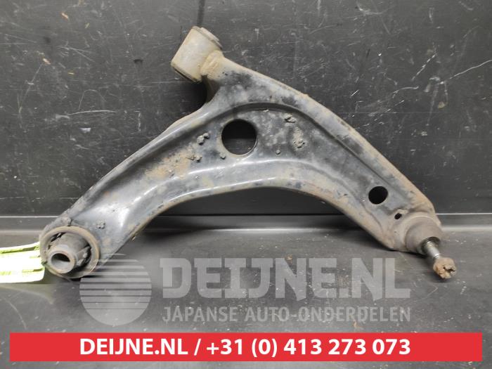 Toyota Yaris Draagarm onder rechts-voor O725723