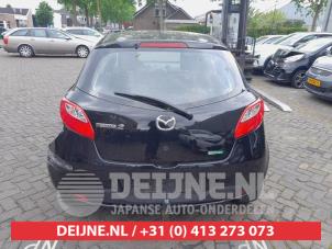Mazda 2 Tailgate O725795 photo 2