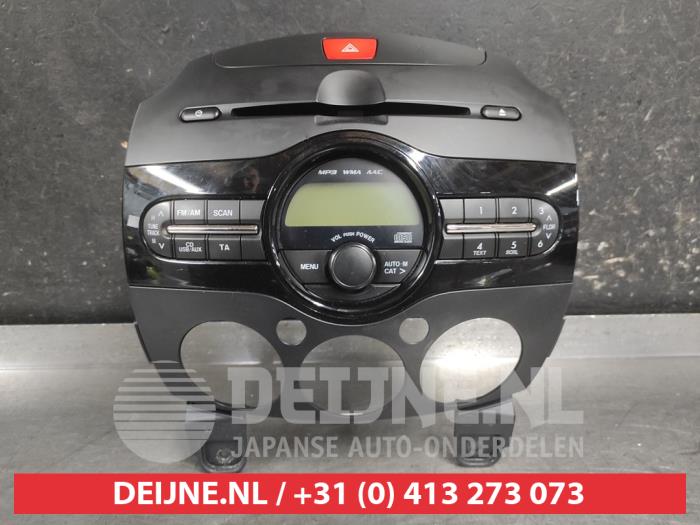 Mazda 2 Radio O725809