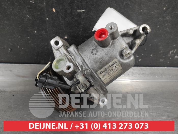 Nissan Note Klimapumpe O725876