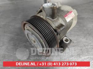 Suzuki Swift Air conditioning pump O725883 photo 2