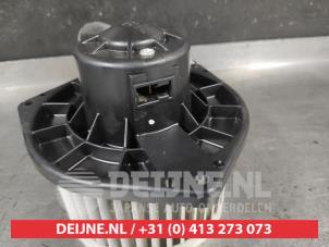 Chevrolet Spark Heizung Belüftungsmotor O725903 foto 2