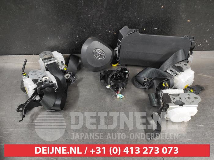 Toyota Rav-4 Airbag set O725946