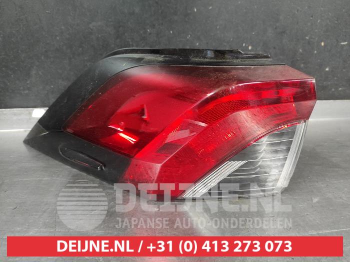 Toyota Rav-4 Taillight, left O725977