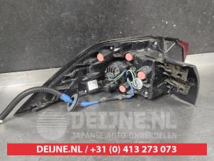 Toyota Rav-4 Achterlicht rechts O725978 foto 2