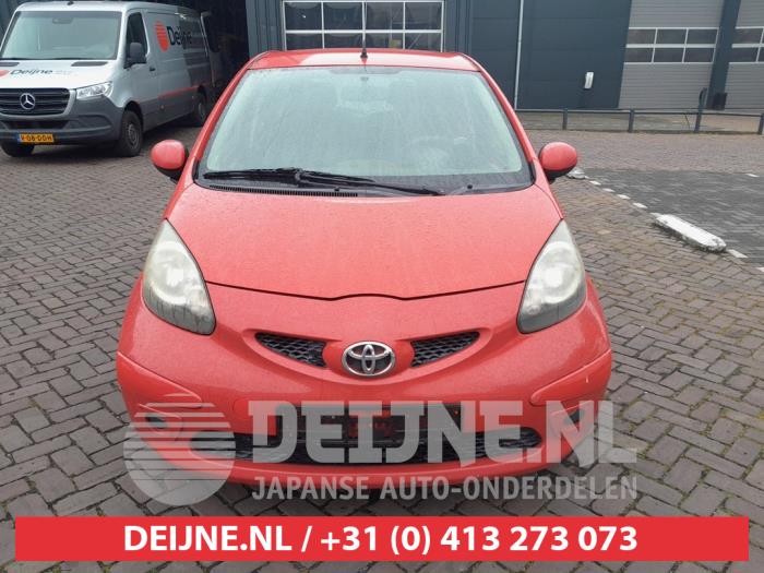 Toyota Aygo Bonnet O726023