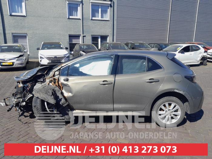 Toyota Corolla Rear door 4-door, left O726095