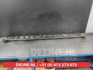 Kia Niro Zijskirt links O726164 foto 2