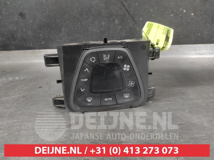 Toyota Aygo Kachel Bedieningspaneel O726257
