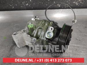 Mazda 2 Air conditioning pump O726353 photo 2