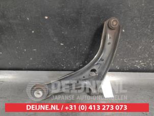 Mazda 2 Front lower wishbone, left O726364 photo 3