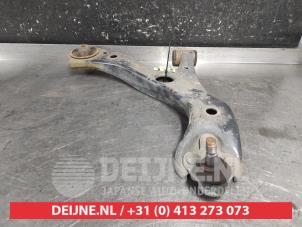 Toyota Corolla Front lower wishbone, right O726503 photo 2