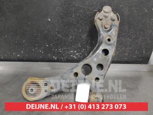 Toyota Corolla Front lower wishbone, right O726503 photo 3