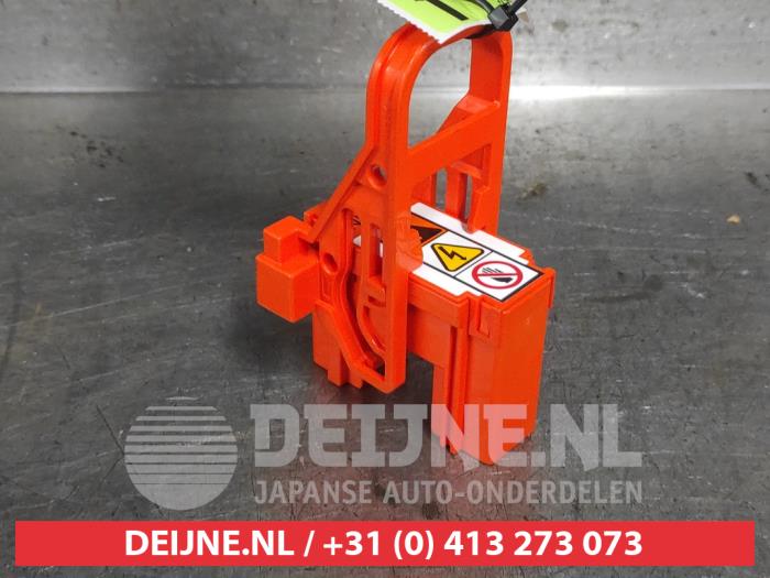 Toyota Auris Hybrid-Servicestecker O726510