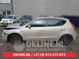 Hyundai I30 Tür 4-türig links hinten O726537 foto 3