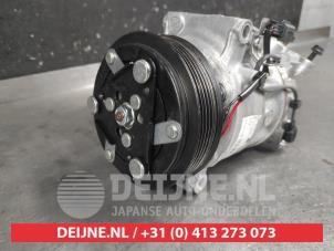 Nissan Qashqai Air conditioning pump O726571 photo 2