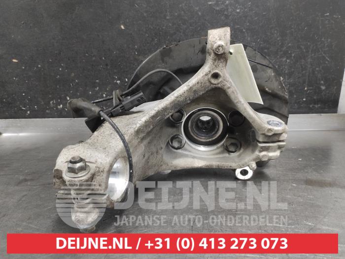 Nissan Qashqai Fusee rechts-voor O726581