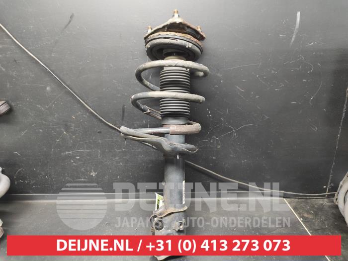 Kia Ceed Stoßdämpferstrebe rechts vorne O726691