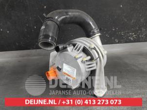 Hyundai Nexo Waterpomp O726816 foto 2