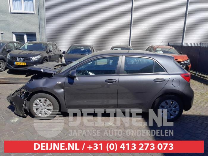 Kia Rio Driehoeks Ruit links-achter O726855