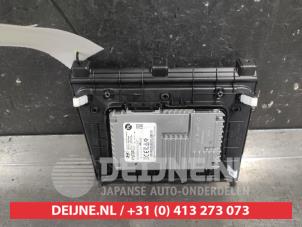 Hyundai Nexo Draadloze oplader O726918 foto 2