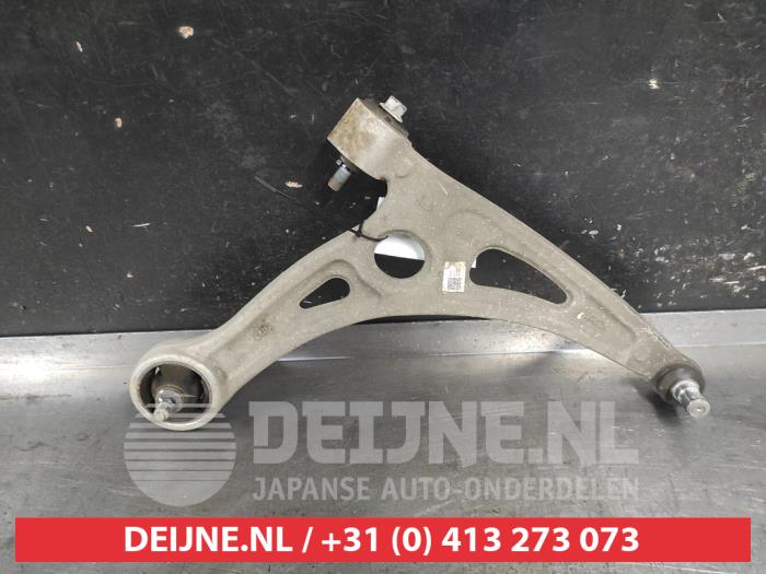 Hyundai Nexo Draagarm onder rechts-voor O726920