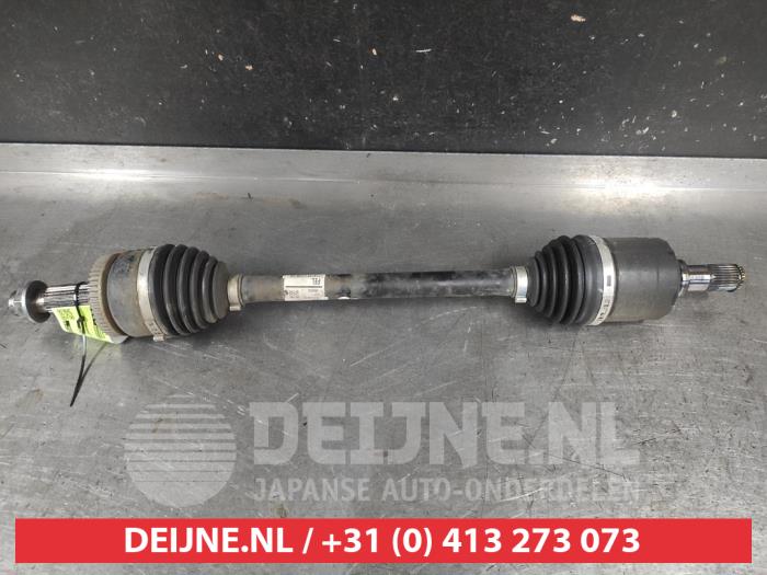 Gebruikte Aandrijfas links-voor Hyundai Nexo I FCEV FWD Prijs op aanvraag aangeboden door V.Deijne Jap.Auto-onderdelen BV