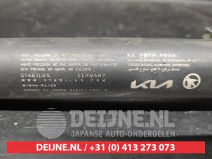 Kia Sportage Gasdemper rechts-achter O726942 foto 3