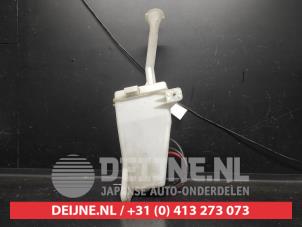 Nissan Micra Front windscreen washer reservoir O726943 photo 2
