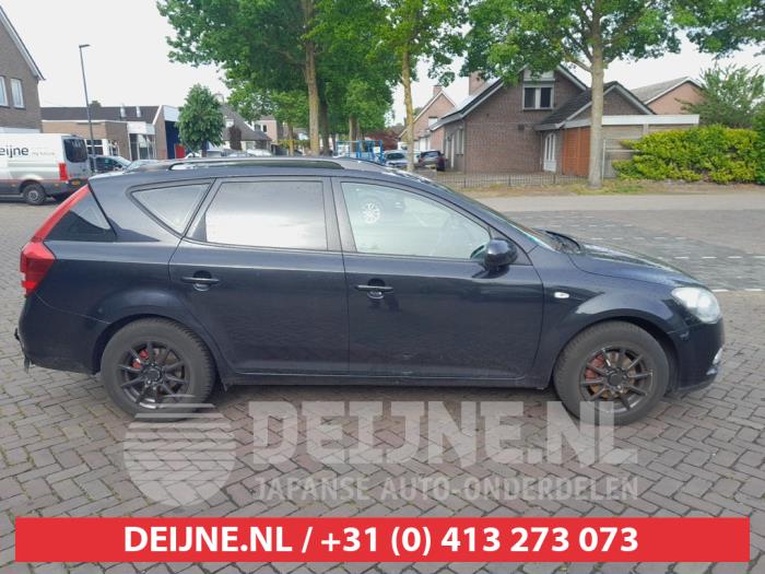 Kia Ceed Extra Ruit 4Deurs rechts-achter O727068