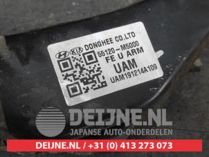 Hyundai Nexo Draagarm links-achter O727099 foto 2
