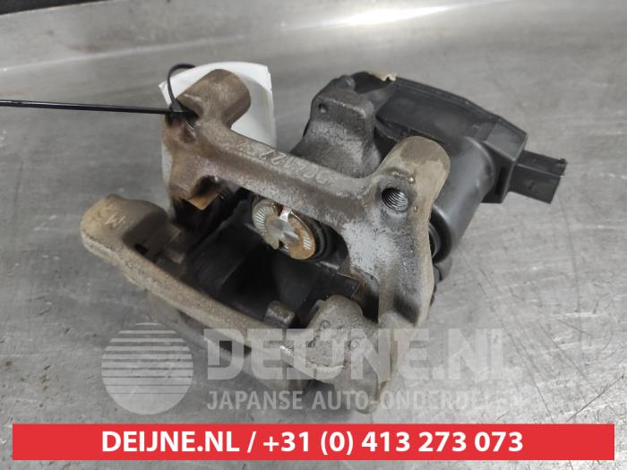 Hyundai Nexo Bremszange links hinten O727108