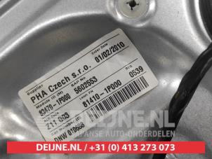 Kia Venga Ruitmechaniek 4Deurs links-achter O727135 foto 2