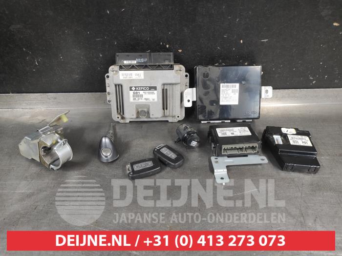 Computer Motormanagement Hyundai iX35 (LM), 2009 / 2015 1.6 GDI 16V, SUV, Benzine, 1.591cc, 99kW (135pk), FWD, G4FD; EURO4, 2010-11 / 2015-09, F5P21; F5P31 (Gebruikt)