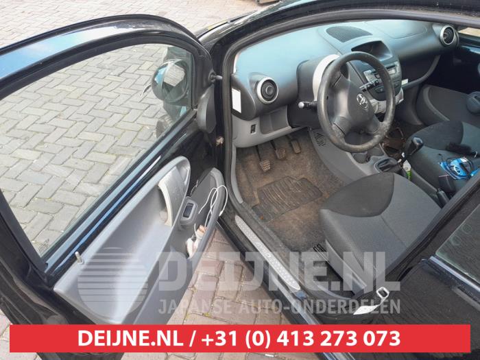 Toyota Aygo Combischakelaar ramen O727274