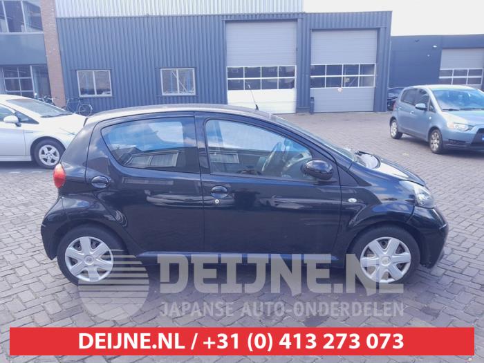 Toyota Aygo Portierruit 4Deurs rechts-achter O727289
