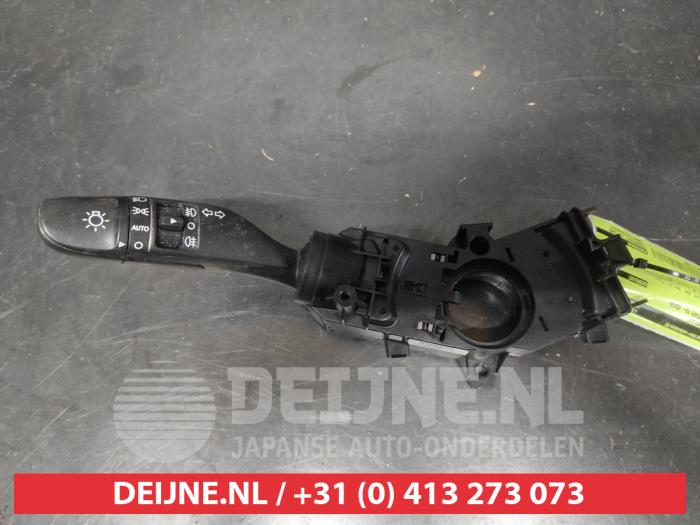 Hyundai Santafe Light switch O727266