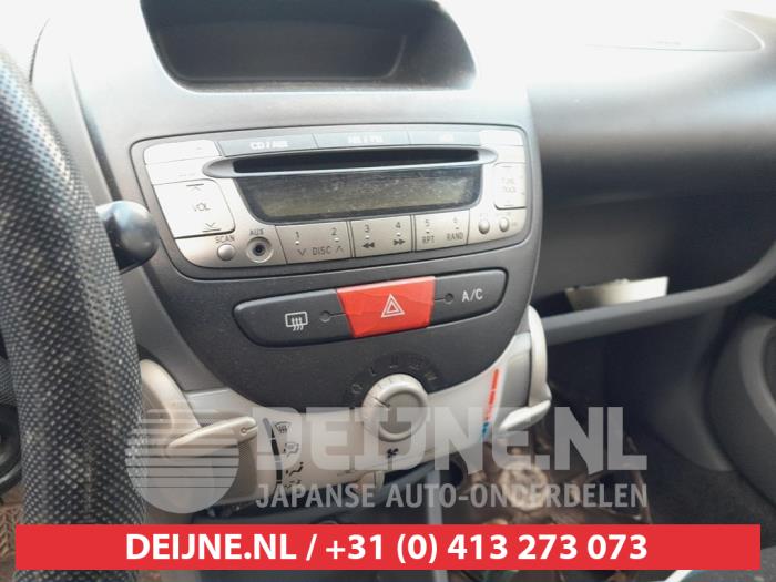 Toyota Aygo Kachel Bedieningspaneel O727298