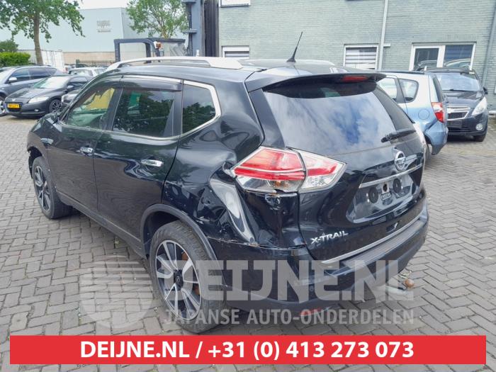 Nissan X-Trail Türscheibe 4-türig links hinten O727468