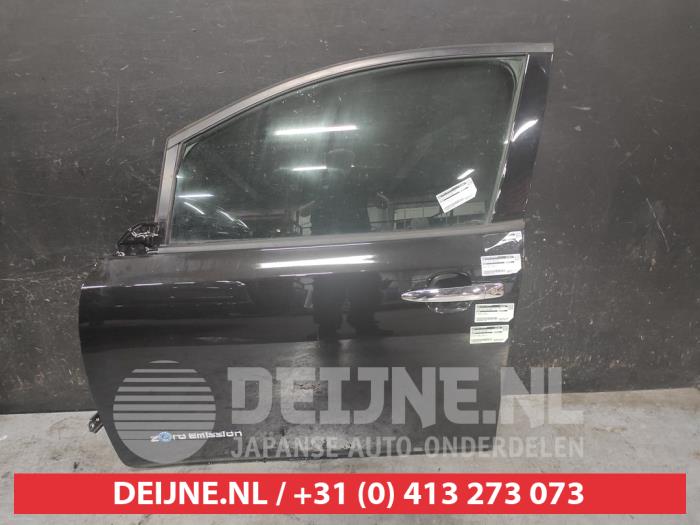 Nissan Leaf Tür 4-türig links vorne O727598