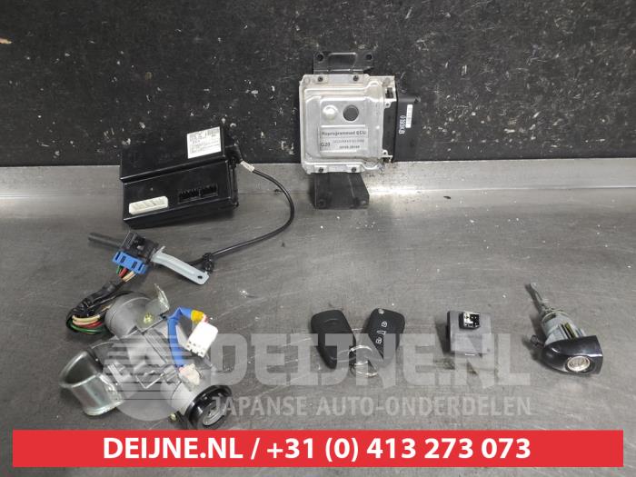 Kia Ceed Kontaktslot+Sleutel O727676