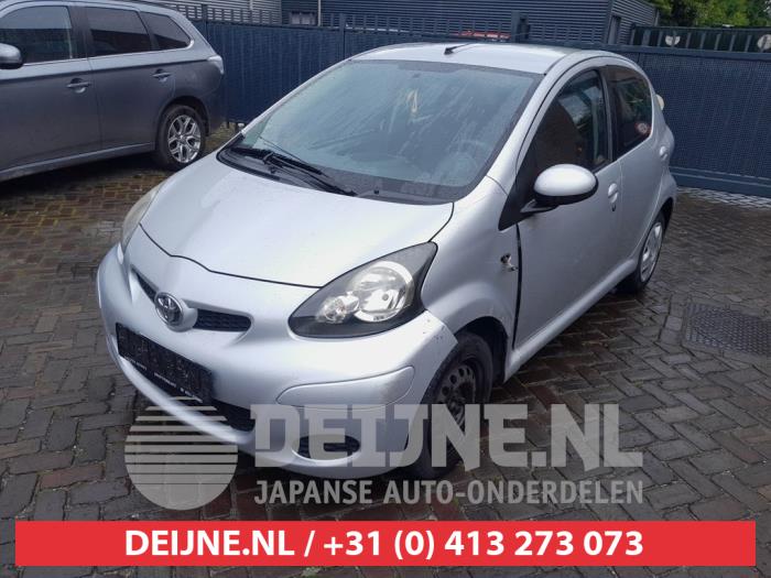 Toyota Aygo Scheinwerfer links O727689