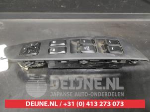 Hyundai IX35 Multi-functional window switch O727784 photo 2