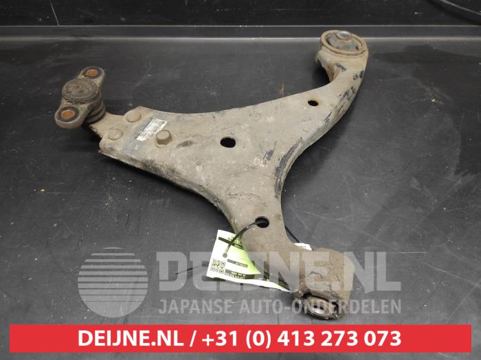 Kia Ceed Draagarm onder links-voor O727817