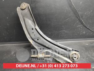 Nissan X-Trail Querlenker unten links vorne O727891 foto 3