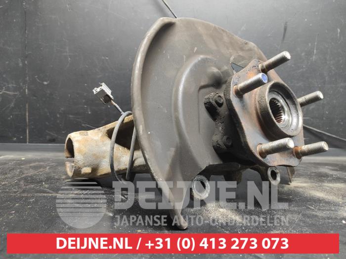Nissan X-Trail Achsschenkel links vorne O727894