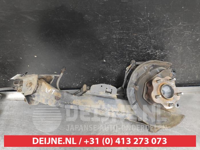 Nissan X-Trail Achsschenkel links hinten O727895