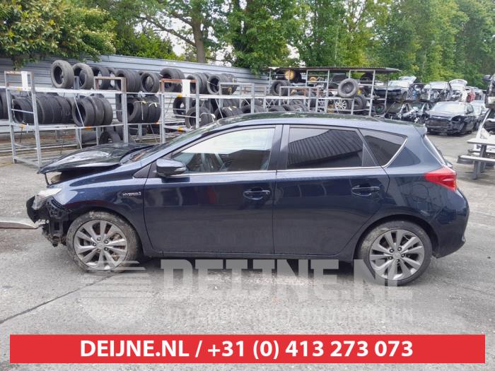 Toyota Auris Zusätzliches Fenster 4-türig links hinten O728032