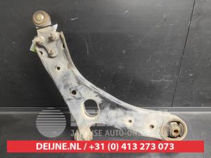Hyundai IX35 Front lower wishbone, left O728064 photo 2