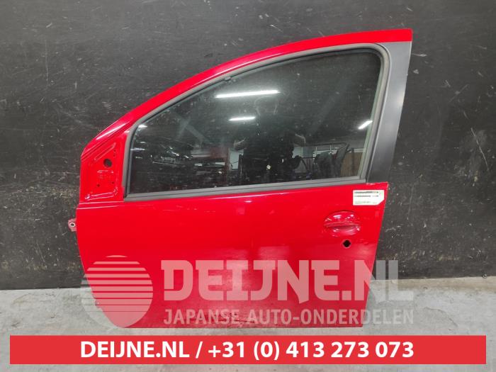 Toyota Aygo Tür 4-türig links vorne O728179